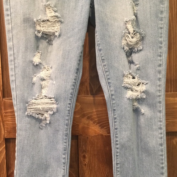 Levi’s skinny jeans - Picture 3 of 7